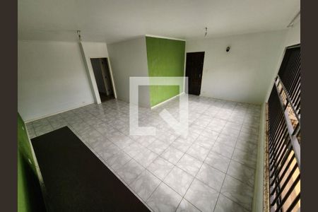 Casa à venda com 6 quartos, 213m² em Campestre, Santo André