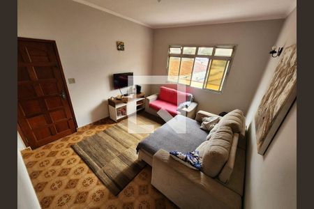 Casa à venda com 6 quartos, 213m² em Campestre, Santo André