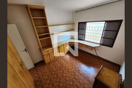 Casa à venda com 6 quartos, 213m² em Campestre, Santo André
