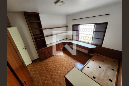 Casa à venda com 6 quartos, 213m² em Campestre, Santo André