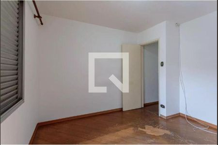 Casa à venda com 3 quartos, 211m² em Parque Jaçatuba, Santo André