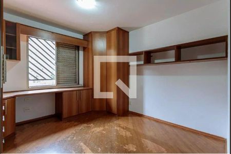 Casa à venda com 3 quartos, 211m² em Parque Jaçatuba, Santo André