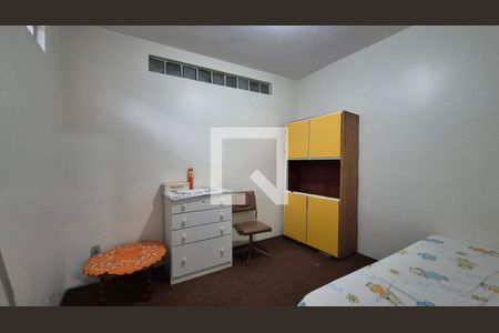 Quarto de casa para alugar com 3 quartos, 165m² em Parque Oratório, Santo André