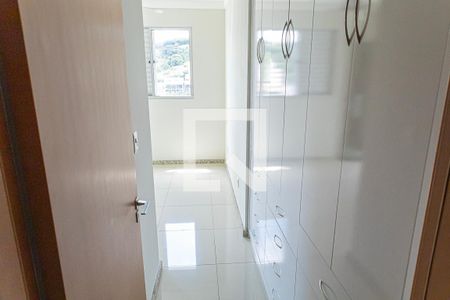 Quarto 2/ suite/ varanda de apartamento para alugar com 2 quartos, 57m² em Castelo, Belo Horizonte