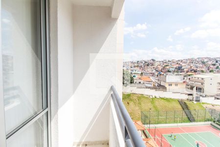 Sacada de casa de condomínio para alugar com 3 quartos, 49m² em Vila Merces, Carapicuíba