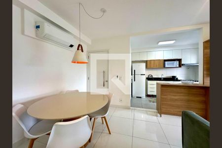 Foto 07 de apartamento à venda com 2 quartos, 67m² em Empresarial 18 do Forte, Barueri