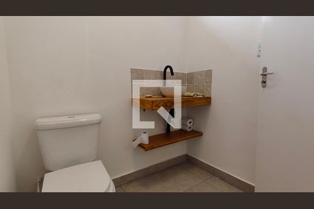 Casa à venda com 3 quartos, 130m² em Vila Pereira Barreto, São Paulo