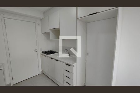 Sala / Cozinha / área de serviço de apartamento para alugar com 2 quartos, 32m² em Vila Carmosina, São Paulo