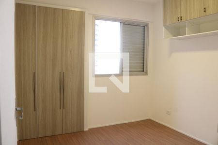 Quarto 2 de apartamento para alugar com 2 quartos, 42m² em Lapa, São Paulo