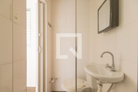 Banheiro da Suíte de casa para alugar com 3 quartos, 170m² em Vila Marari, São Paulo