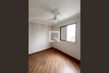 Quarto 2 de apartamento para alugar com 2 quartos, 51m² em Vila Vermelha, São Paulo