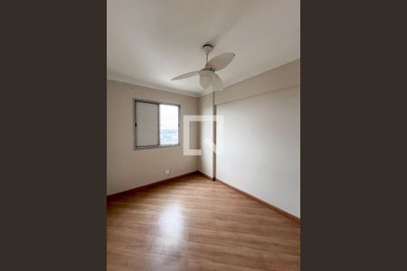 Quarto 1 de apartamento para alugar com 2 quartos, 51m² em Vila Vermelha, São Paulo