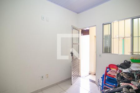 edicula Sala de casa para alugar com 4 quartos, 191m² em Jardim Hubert, Indaiatuba