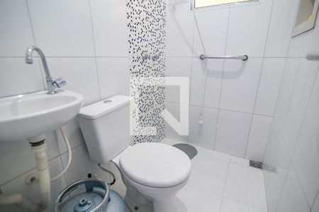 edicula banheiro  de casa para alugar com 4 quartos, 191m² em Jardim Hubert, Indaiatuba