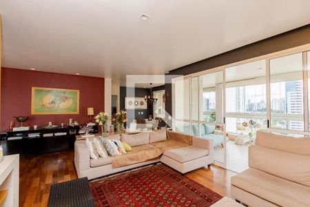 Apartamento à venda com 3 quartos, 234m² em Itaim Bibi, São Paulo