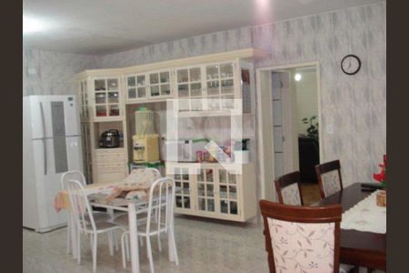 Casa à venda com 5 quartos, 290m² em Campo Grande, São Paulo