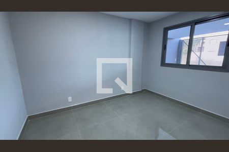 Quarto 1 de casa de condomínio à venda com 4 quartos, 388m² em Recreio dos Bandeirantes, Rio de Janeiro