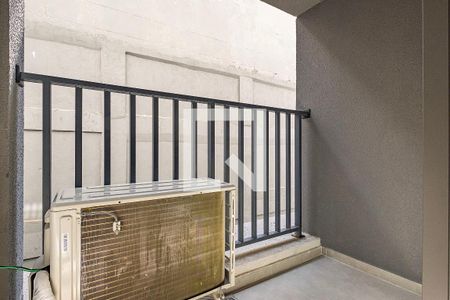Sala/Cozinha - Varanda de apartamento para alugar com 1 quarto, 28m² em Pinheiros, São Paulo