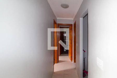 Corredor de apartamento para alugar com 3 quartos, 83m² em Vila Ema, São Paulo