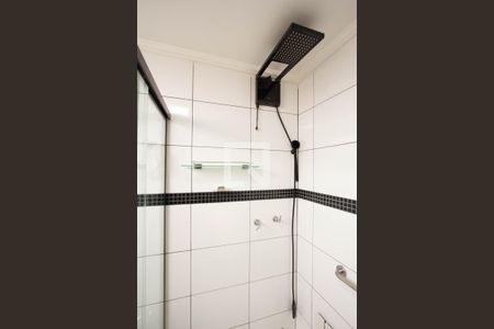 Banheiro de apartamento à venda com 3 quartos, 100m² em Planalto Paulista, São Paulo