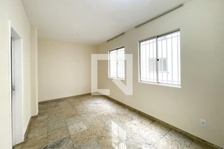 Apartamento para alugar com 3 quartos, 61m² em União, Belo Horizonte