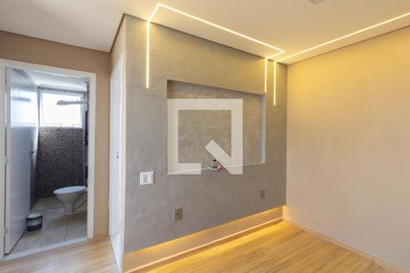 Sala de apartamento para alugar com 2 quartos, 40m² em Vila Chabilandia, São Paulo