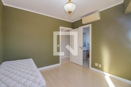 Suíte 1 de apartamento para alugar com 3 quartos, 204m² em Auxiliadora, Porto Alegre