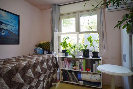 Quarto 2 de apartamento à venda com 4 quartos, 77m² em Passo D’areia, Porto Alegre