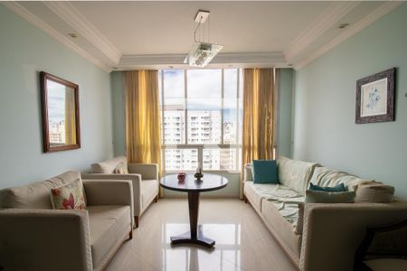Sala de apartamento à venda com 3 quartos, 175m² em Vila Itapura, Campinas
