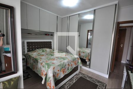 Suíte 1 de casa para alugar com 2 quartos, 120m² em Vila Sabrina, São Paulo