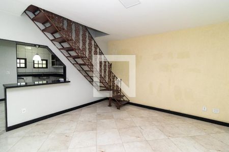 Sala de casa para alugar com 3 quartos, 163m² em Padre Miguel, Rio de Janeiro