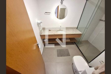 Banheiro de apartamento para alugar com 1 quarto, 34m² em Centro, Rio de Janeiro