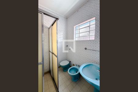 Banheiro da Suíte de casa à venda com 3 quartos, 254m² em Vila Regente Feijó, São Paulo