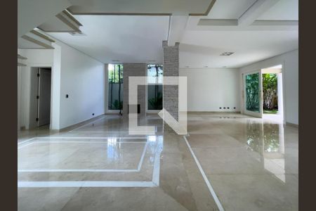 Foto 03 de casa de condomínio à venda com 4 quartos, 450m² em Alphaville Residencial Plus, Barueri