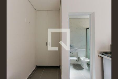 Kitnet - Quarto e Cozinha de kitnet/studio para alugar com 1 quarto, 16m² em Vila Graziela, São Paulo