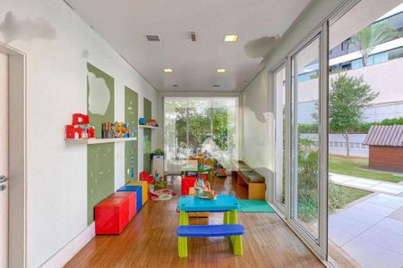 Apartamento à venda com 2 quartos, 156m² em Melville Empresarial I e II, Barueri