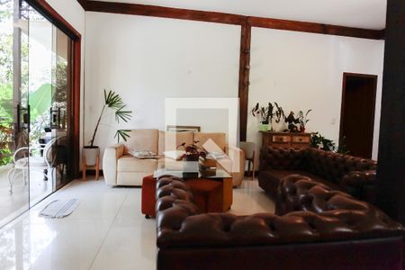 sala de visitas de casa de condomínio à venda com 3 quartos, 1200m² em Casa Branca, Brumadinho