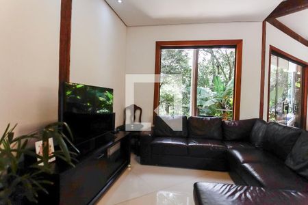 sala de tv de casa de condomínio à venda com 3 quartos, 1200m² em Casa Branca, Brumadinho