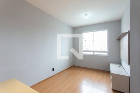 Sala de apartamento para alugar com 2 quartos, 43m² em Vila Carmosina, São Paulo