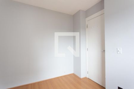 Quarto 1  de apartamento para alugar com 2 quartos, 43m² em Vila Carmosina, São Paulo