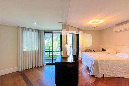 Casa à venda com 4 quartos, 798m² em Alphaville, Santana de Parnaíba