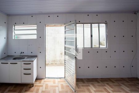 Sala/Cozinha de casa para alugar com 2 quartos, 80m² em Jardim Miriam, São Paulo
