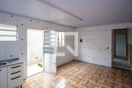Sala/Cozinha de casa para alugar com 2 quartos, 80m² em Jardim Miriam, São Paulo