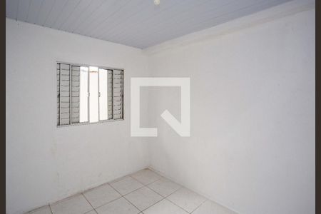 Quarto 1 de casa para alugar com 2 quartos, 80m² em Jardim Miriam, São Paulo