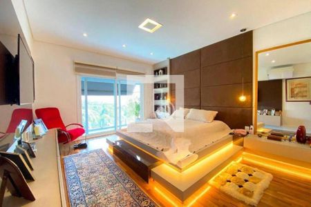 Casa à venda com 4 quartos, 480m² em Tamboré, Santana de Parnaíba