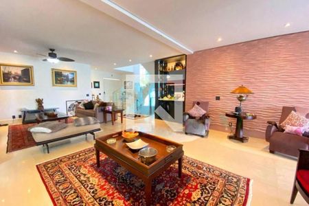 Casa à venda com 4 quartos, 480m² em Tamboré, Santana de Parnaíba