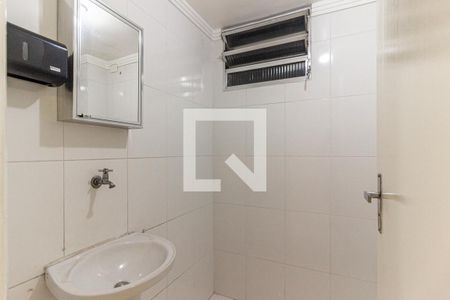 Banheiro de kitnet/studio à venda com 1 quarto, 35m² em Santa Ifigênia, São Paulo