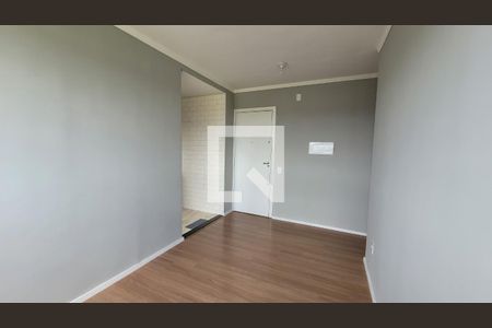 Sala de apartamento para alugar com 2 quartos, 42m² em Jardim das Oliveiras, Itaquaquecetuba