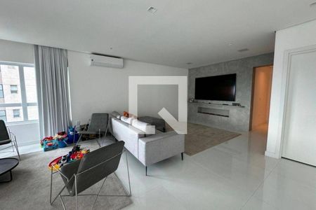 Apartamento à venda com 3 quartos, 200m² em Alphaville Empresarial, Barueri