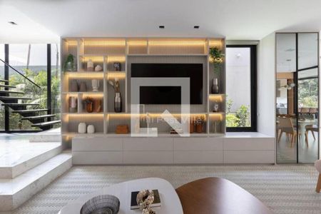 Casa à venda com 4 quartos, 420m² em Centro Comercial Jubran, Barueri